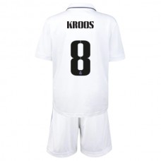 Real Madrid Dětské Fotbalové Dresy Komplet 2022-23 Toni Kroos 8 Domácí