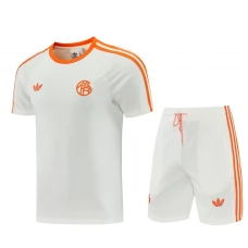 Tepláková Souprava(Dres+Shorts) FC Bayern Mnichov 2026-27 Béžová